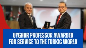 Uyghur Professor Awarded for Service to the Turkic World