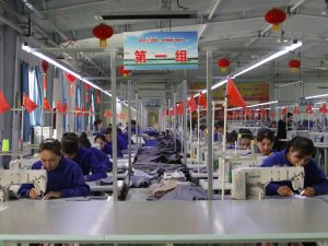 China, which employs slave labor, has broken a record in foreign trade!