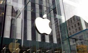 APPLE, DOĞU TÜRKİSTAN'DAN KIYAFET İTHAL ETTİ