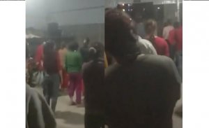 UYGURLARIN TUTULDUĞU KAMPTAN BİR GÖRÜNTÜ SIZDI