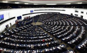 AP, ÇİN’İN ZULMÜNE ORTAK OLAN ŞİRKETLERE KARŞI YASA HAZIRLIYOR
