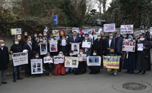 MİLLİ GAZETE: “ETKİLİ DİPLOMASİYLE ÇİN’E GERİ ADIM ATTIRILMALI”