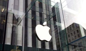 Apple Uygur Türklerini  zorla çalıştırıyor