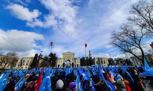 Çin Dışişleri Bakanı Wang Yi, Türkiye’de Protesto edildi