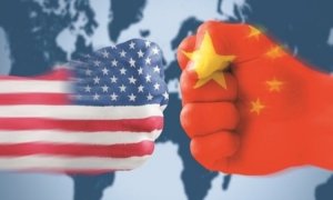 TRUMP YÖNETİMİ, ÇİN’İN ABD PAZARINA GİRMEMESİ İÇİN ÇIRPINIYOR