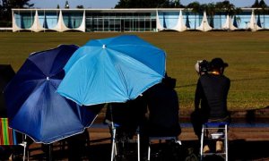 ÇİN, GAZETECİLERİ TUTUKLAMA KONUSUNDA DÜNYA BİRİNCİSİ OLDU