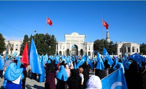 103 ÜLKEDE, EŞ ZAMANLI OLARAK ÇİN'E KARŞI PROTESTO YAPILDI