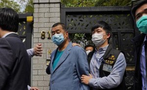 ÇİN, VİRÜS BAHANESİYLE HONG KONG PROTESTOCULARINDAN ÖÇ ALIYOR