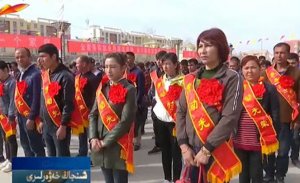 UYGUR TÜRKLERİNİN ÇİN’E TRANSFERLERİ BÖYLE GÖRÜNTÜLENDİ