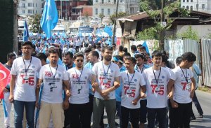5 TEMMUZ URUMÇİ KATLİAMI İSTANBULDA PROTESTO EDİLDİ