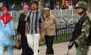 ÇİN, UYGURLARDAN KOMÜNİST PARTİSİNE MİNNETTAR OLMASINI İSTEDİ