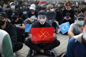 HONG KONG PROTESTOCULARINDAN UYGUR TÜRKLERİNE DESTEK ÇAĞRISI